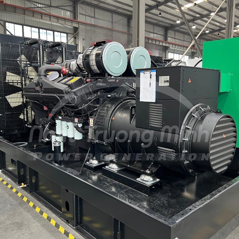 Máy phát điện Cummins 725kVA chính hãng
